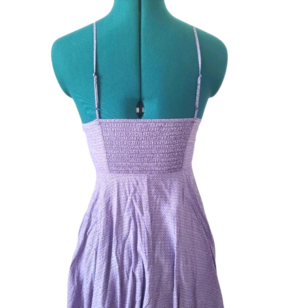 Lilac spaghetti strap above the knee dress XS - Picture 3 of 8